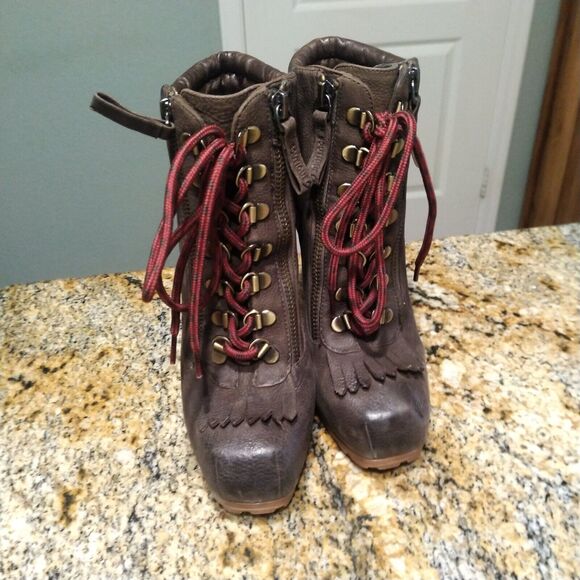 Boutique 9 Arael Platform Ankle Bootie Lace Up High Heels Women's Sz 5.5 - Picture 8 of 13